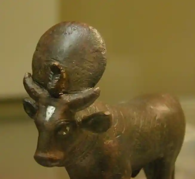 Solar disc in between the horns of the sacred Egyptian bull Apis